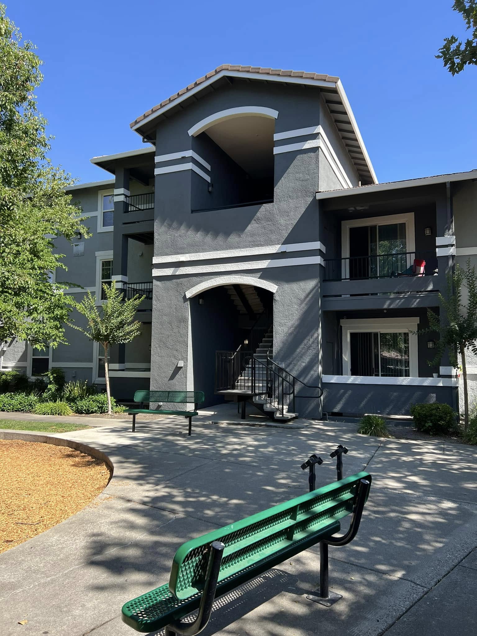 491046857_1219408563528240_3231473619689880942_n